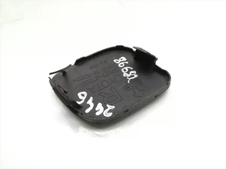 Toyota Prius (XW30) (2009 - 2015) 52127-47020 Заглушка буксировочной петли — фото 3