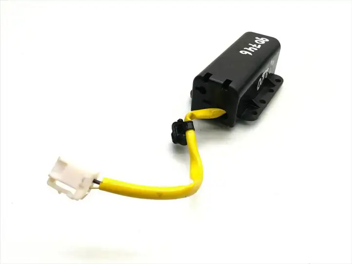 Mitsubishi Lancer VIII (2007 - 2011) 8610A054 Включатель надувной подушки для пассажира — фото 2