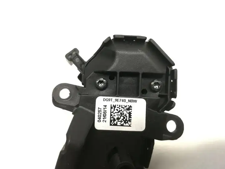 Ford Mondeo MK V (2014 - ) DG9T-9E740-NBW Кнопки на рулевом колесе — фото 4