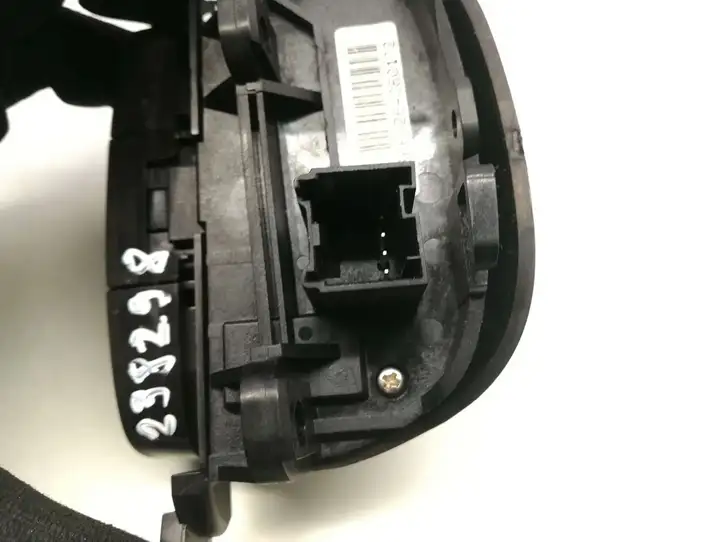 Chevrolet Captiva (2006 - 2011) 96866026 Кнопки на рулевом колесе — фото 4