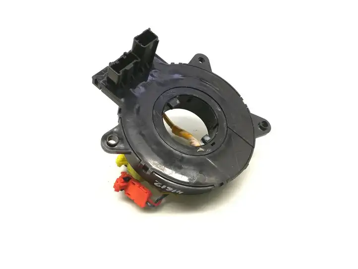 Mazda 6 (2005 - 2007) Z70Y740036 Контактное кольцо SRS — фото 3