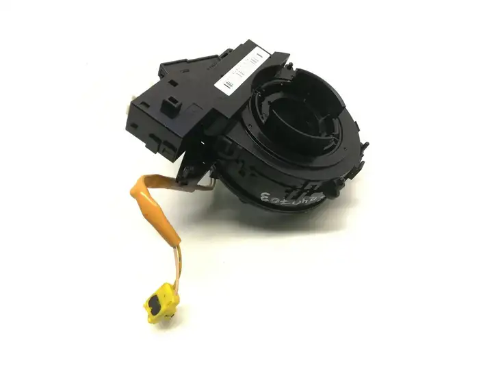 Mazda 3 II (2009 - 2011) J41L060589 Контактное кольцо SRS — фото 3
