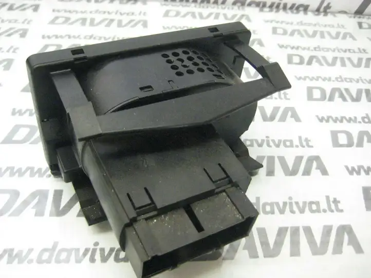 Ford Mondeo Mk III (2000 - 2007) 4S7T13A024GA Включатель фонарей — фото 2