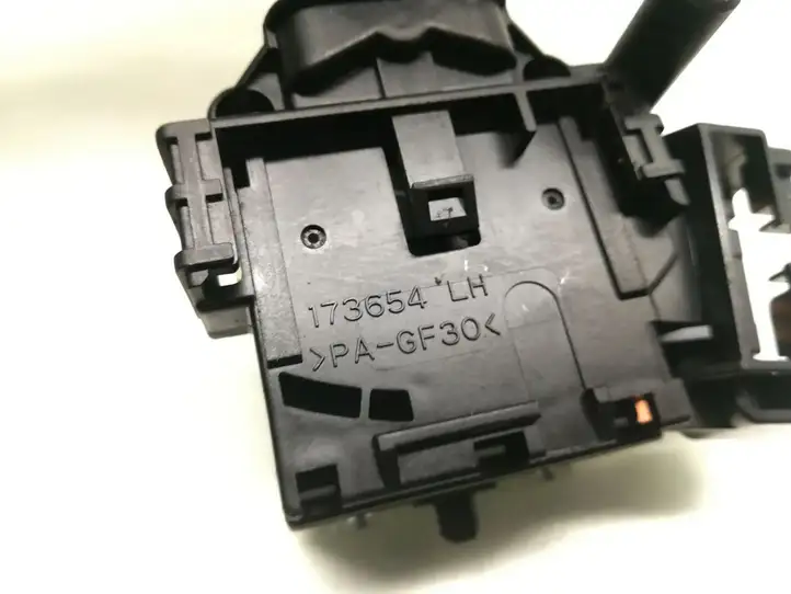 Toyota Avensis T250 (2006 - 2009) 84652-05170 Переключатель стеклоочистителей — фото 4