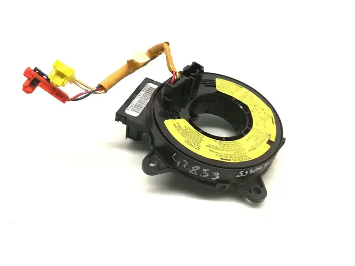 Mazda 6 (2005 - 2007) Z70Q661451 Контактное кольцо SRS — фото 1