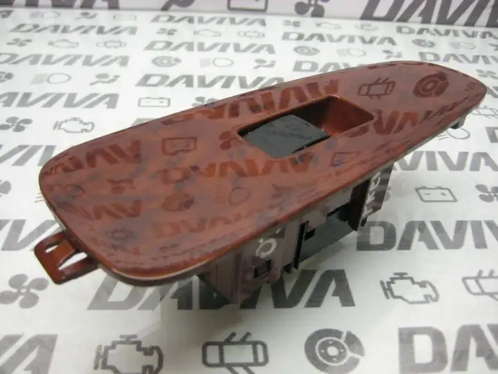 Toyota Previa (XR30, XR40) II (2000 - 2006) 76A048 Блок кнопок стеклоподъемников — фото 1