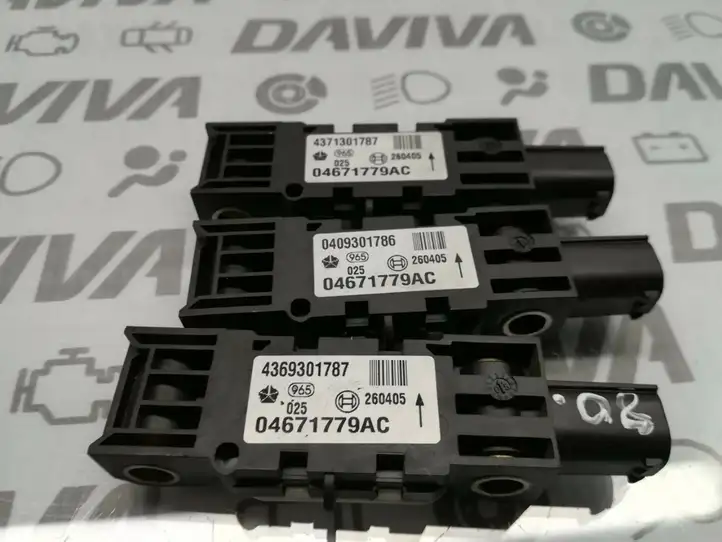 Jeep Grand Cherokee (WK) (2004 - 2010) 04671779AC Датчик удара SRS — фото 4
