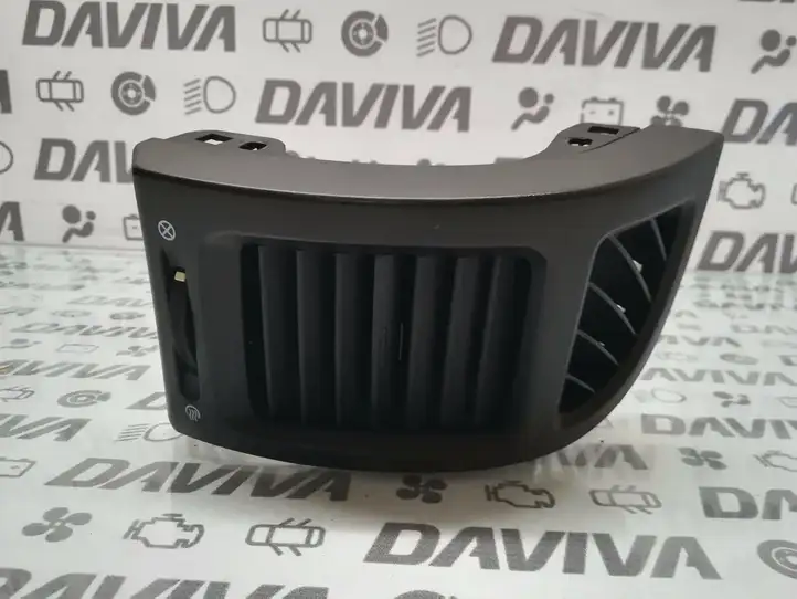 Kia Carnival (2006 - 2014) 4D974-60800 Боковой воздушный дефлектор — фото 3