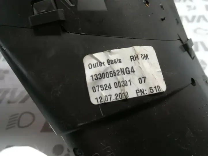 Opel Astra J (2009 - 2012) 13300552 Боковой воздушный дефлектор — фото 4