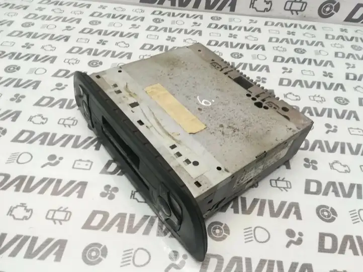 Mercedes-Benz Sprinter W901 W902 W903 W904 (1995 - 2007) A0038209186 Магнитола / мультимедийная система — фото 2