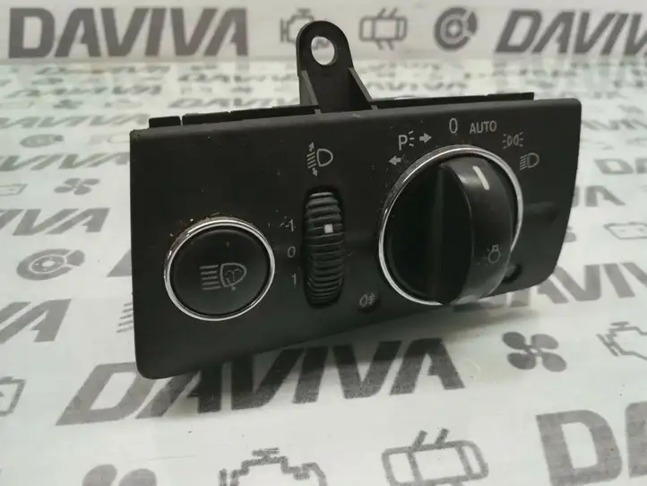 Mercedes-Benz A W169 (2004 - 2012) 2115451204 Включатель фонарей — фото 1