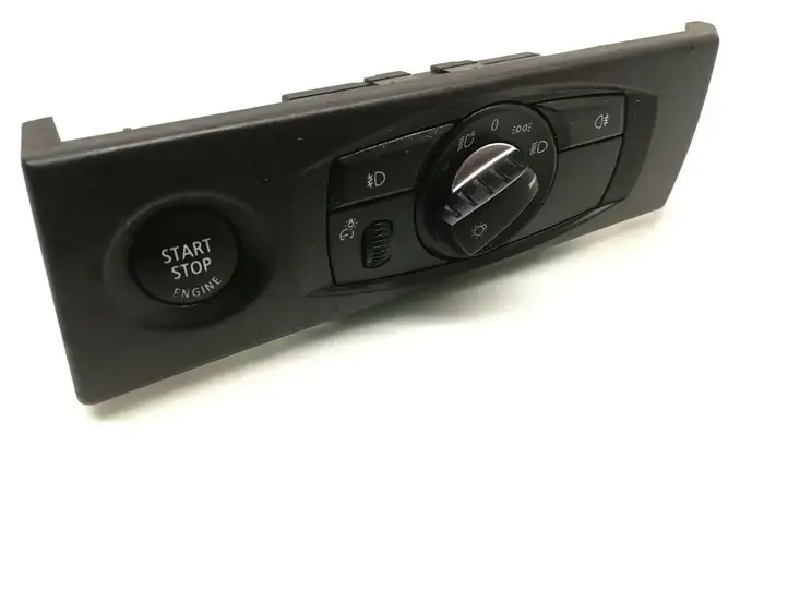 BMW 5 E60 E61 (2004 - 2010) 6988554 Включатель фонарей — фото 1