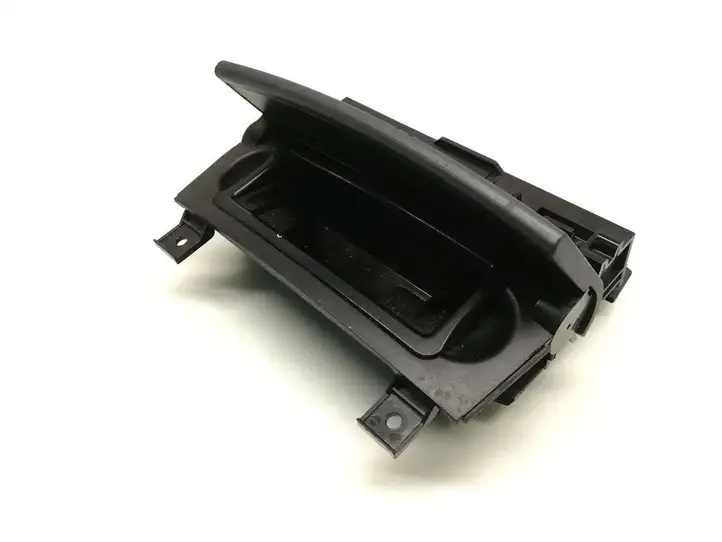 Audi A3/S3 8P (2008 - 2013) 8P0857951 Передняя пепельница — фото 3