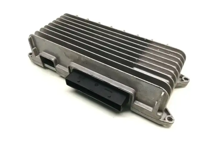 Audi A5 8T 8F (2007 - 2011) 8T0035223G Усилитель звука — фото 1