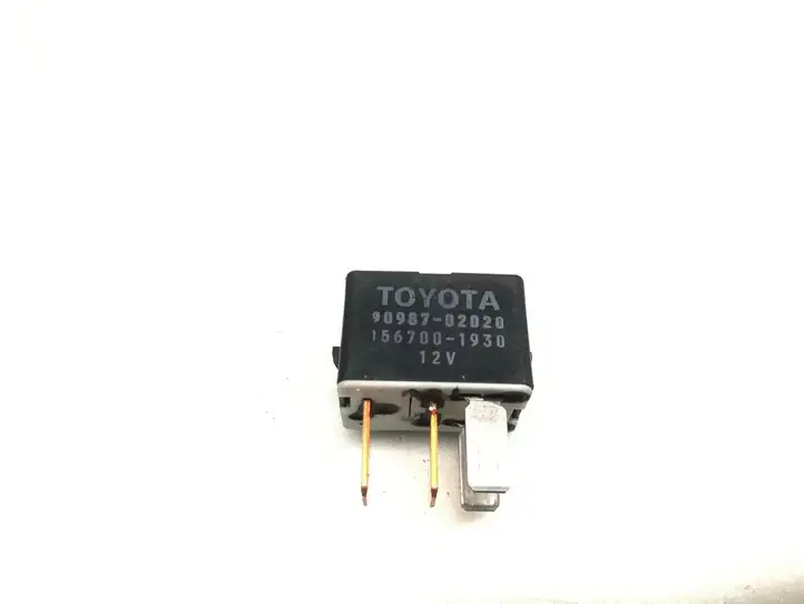 Toyota Prius (XW20) (2003 - 2009) 90987-02020 Другое реле — фото 5