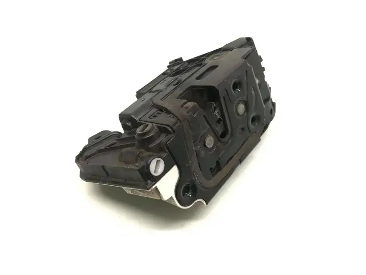 Seat Ibiza IV (6J,6P) (2008 - 2017) 6J0839015E Замок задней двери — фото 1