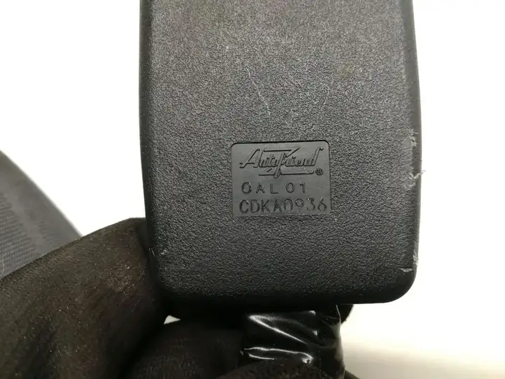 Mazda 6 (2012 - 2015) T86376T Центральный ремень безопасности — фото 4