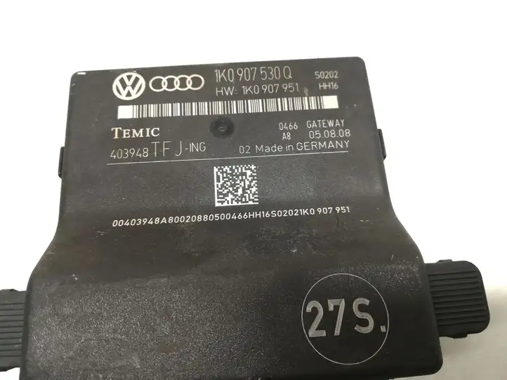 Audi A3/S3 8P (2004 - 2008) 1K0907530Q Прочие блоки управления — фото 5