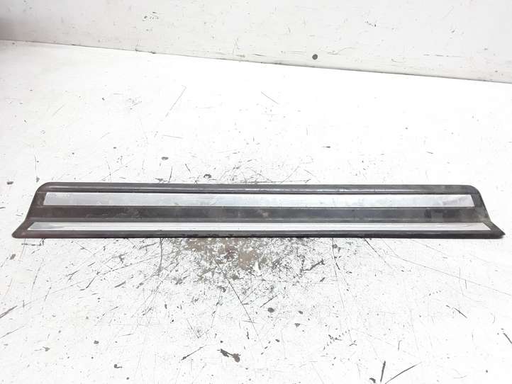 BMW 3 E46 (1998 - 2005)  51478219186 Отделка переднего порога (внешняя)