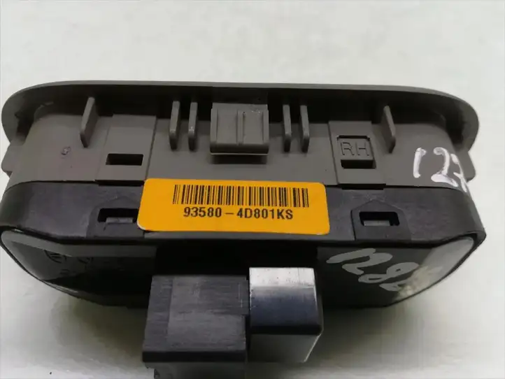 Kia Carnival (2006 - 2014) 93580-4D801KS Кнопка стеклоподъемников — фото 5