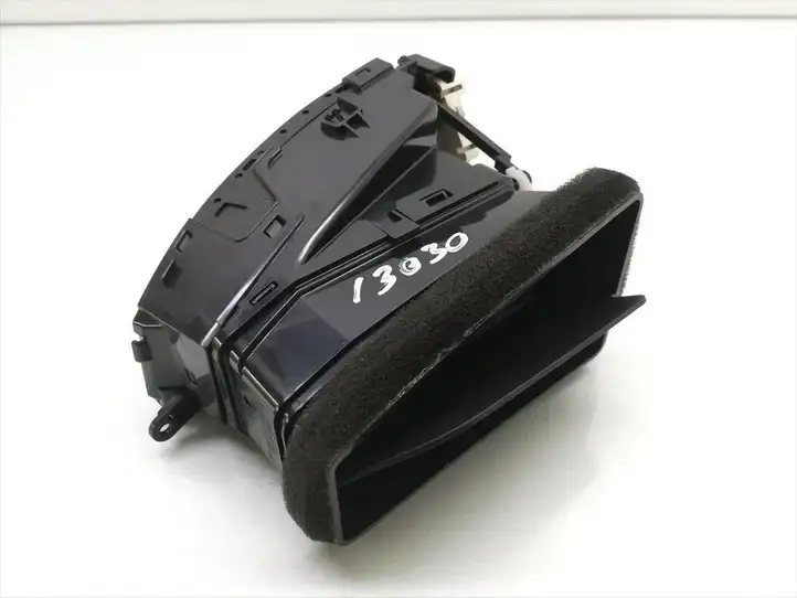 Hyundai i20 (PB PBT) (2008 - 2012) 97410-1J000 Боковой воздушный дефлектор — фото 2