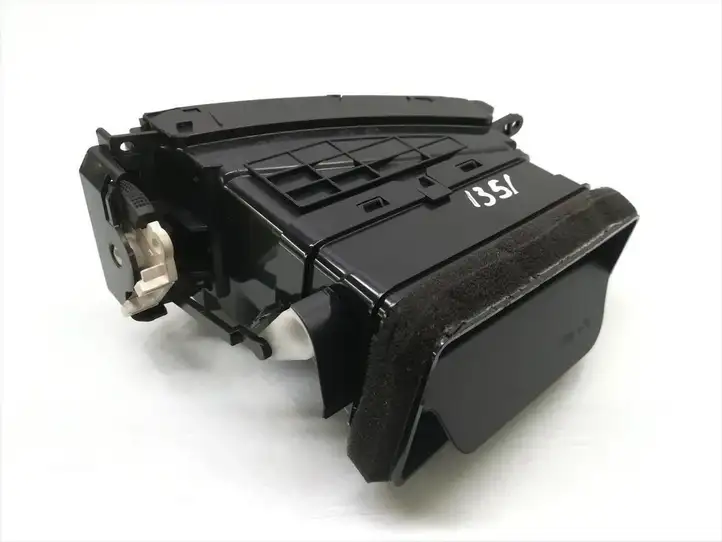 Hyundai i20 (PB PBT) (2008 - 2012) 97410-1J000 Боковой воздушный дефлектор — фото 3