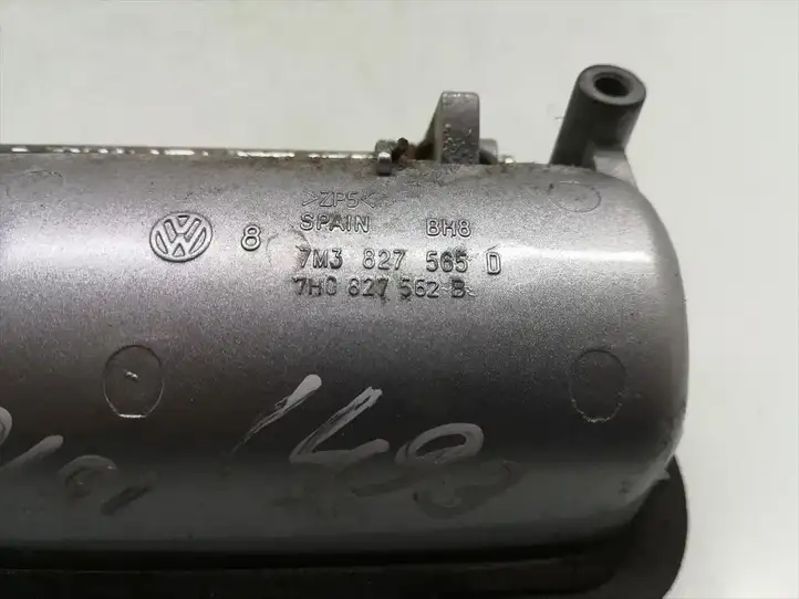 Volkswagen Sharan (2003 - 2010) 7M3827565D Ручка крышки багажника — фото 5