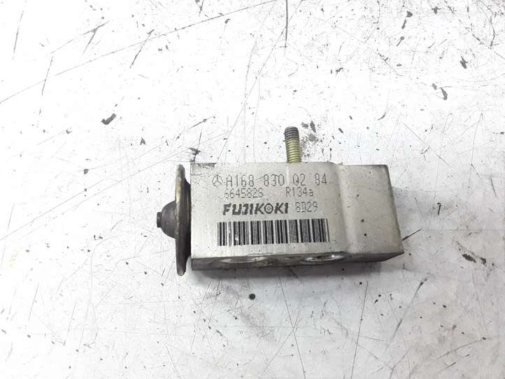 Mercedes-Benz Vaneo W414 (2001 - 2005)  A1688300284 Клапан расширительный