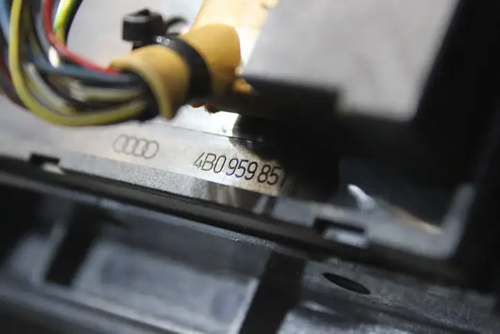 Audi A6 S6 C5 4B (1997 - 2001) 4B0959851 Блок кнопок стеклоподъемников — фото 4