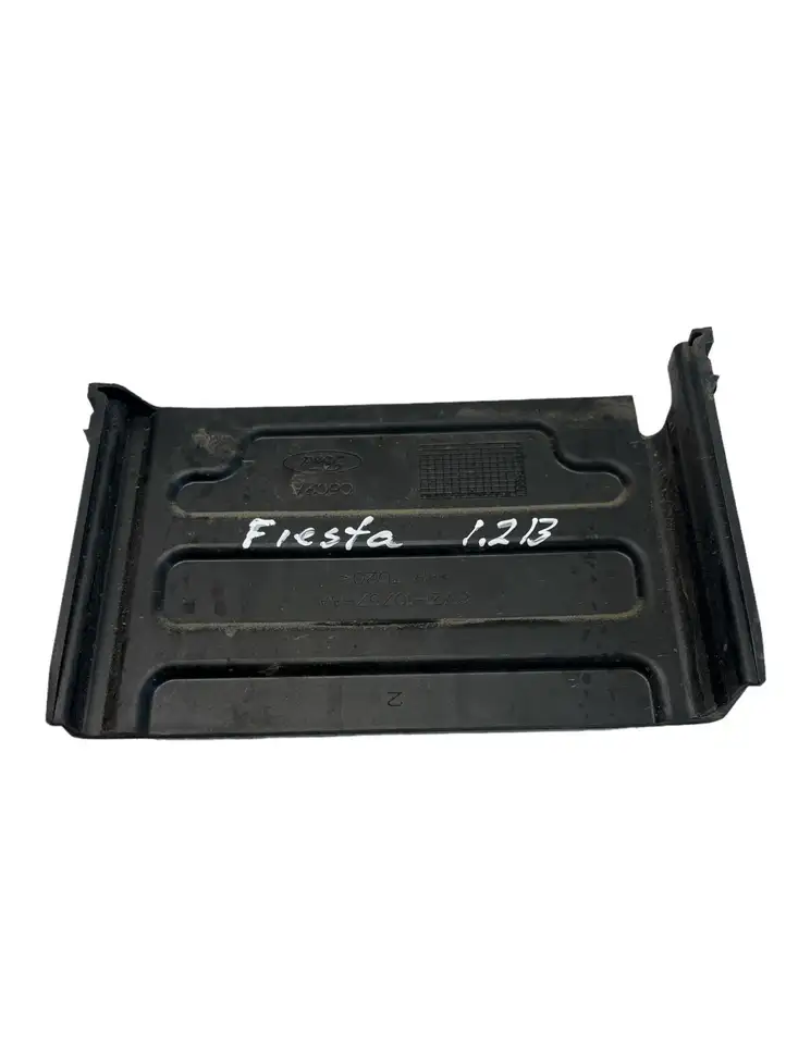 Ford Fiesta (2009 - 2012) 8V2110757AA Площадка аккумулятора — фото 1