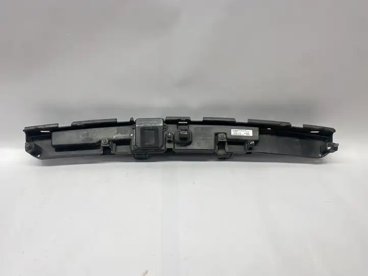 Audi A8 S8 D4 4H (2013 - 2017) 7211220 Подсветка номера — фото 10