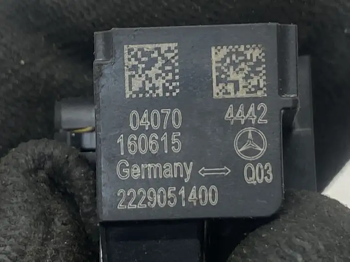 Mercedes-Benz C W205 (2014 - 2021) A2229051400 Датчик удара SRS — фото 8