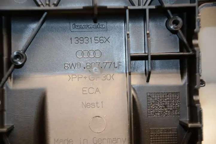 Audi A4 S4 B9 (2015 - 2019) 8W0807771F Дефлектор воздуха — фото 5