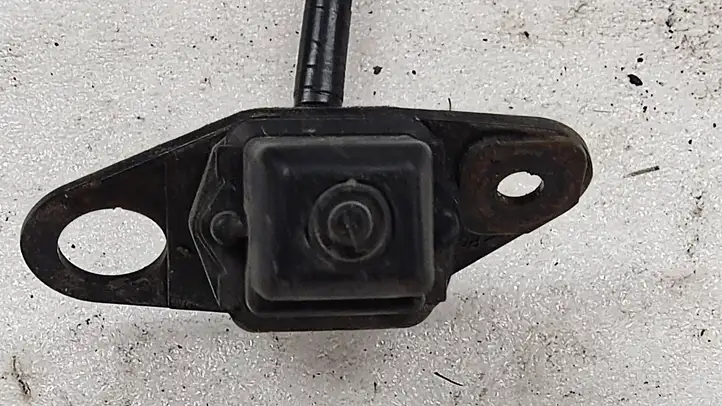 Toyota RAV 4 (XA30) (2006 - 2016) 8679042010 Видеокамера заднего вида — фото 1