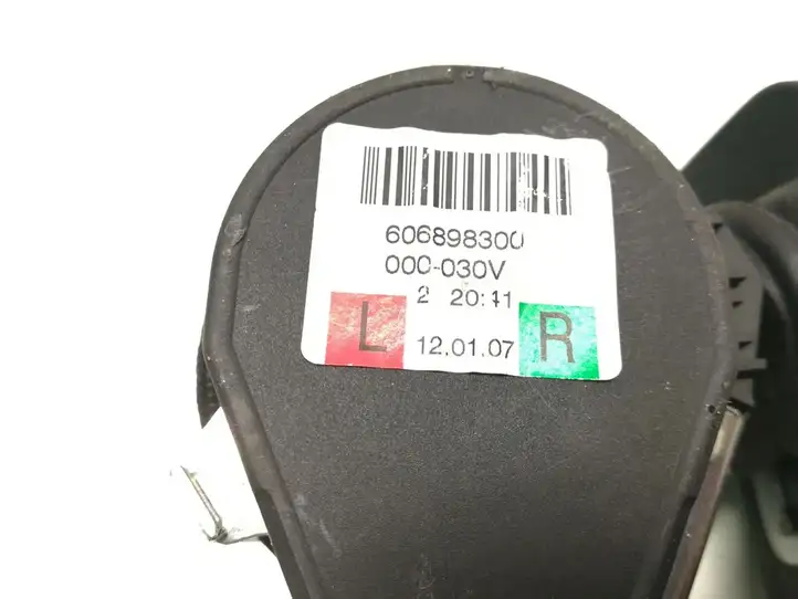 Audi Q7 4L (2005 - 2009) 4L0857811 Задний ремень безопасности — фото 4
