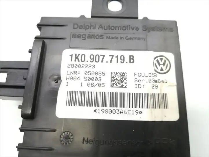 Volkswagen Golf V (2003 - 2009) 1K0907719B Блок управления сигнализацией — фото 5