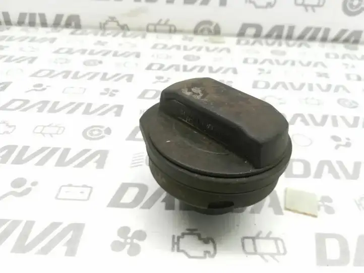 Volkswagen PASSAT B5.5 (2001 - 2005) 1J0281553C Крышка топливного бака — фото 1