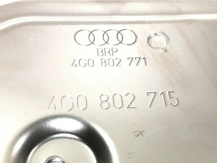 Audi A7 S7 4G (2010 - 2014) 4G0802715 Держатель аккумулятора — фото 5