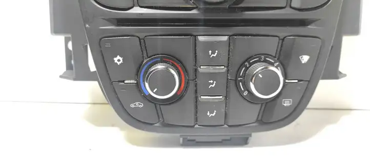 Opel Astra J (2009 - 2012) 13360093 Контроллер мультимедийной системы — фото 3