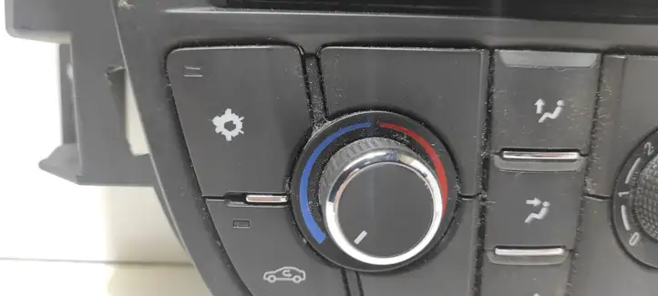 Opel Astra J (2009 - 2012) 13360093 Контроллер мультимедийной системы — фото 6