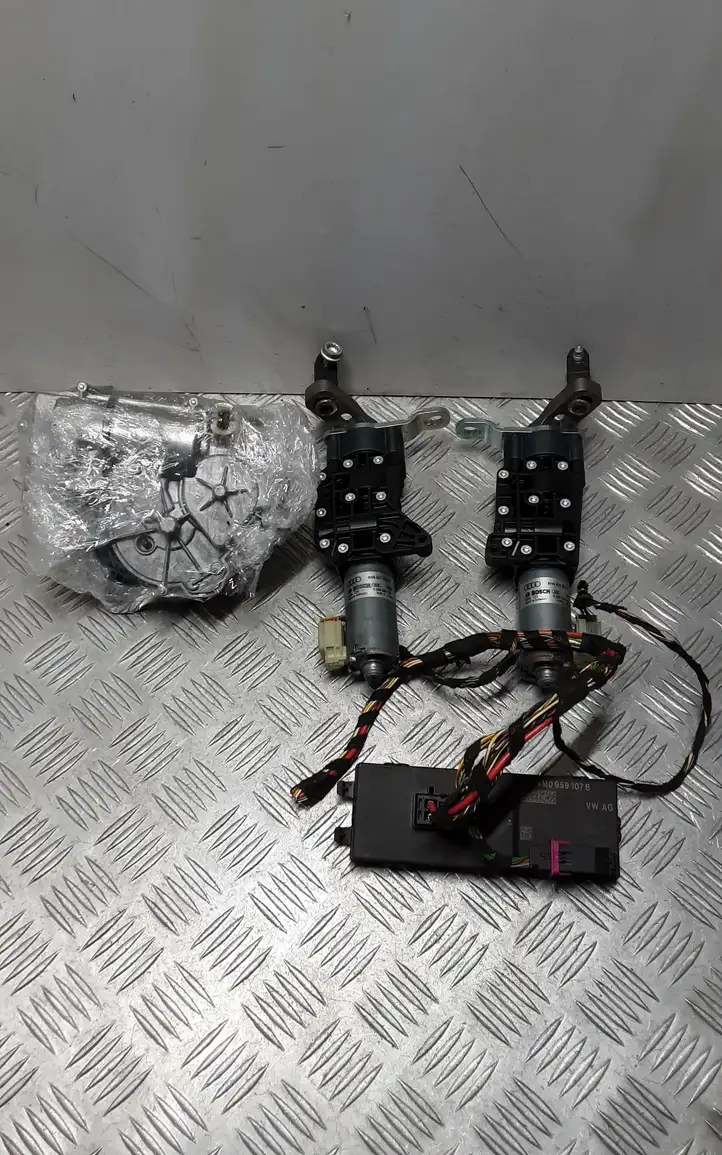 Audi A4 S4 B9 (2015 - 2019) 3V5827887A Замок крышки багажника — фото 2