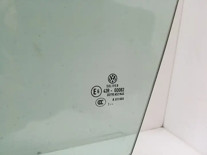 Volkswagen PASSAT B7 (2011 - 2014)  43R00082 Основное стекло передних дверей (четырехдверного автомобиля)