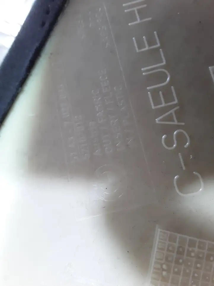 BMW 5 E60 E61 (2004 - 2010)  7027093 Другая деталь салона