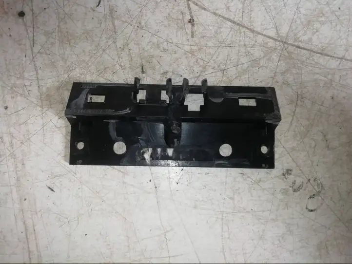 Land Rover Range Rover L322 (2005 - 2009) 5116703377102 Прочие детали салона — фото 1