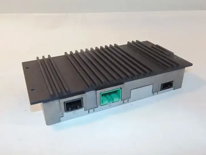 Jaguar XK (2009 - 2011)  C2P20384 Звукоусилитель