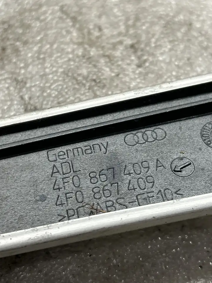 Audi A6 S6 C6 4F (2004 - 2008) 4F0867409A Прочие детали салона — фото 3