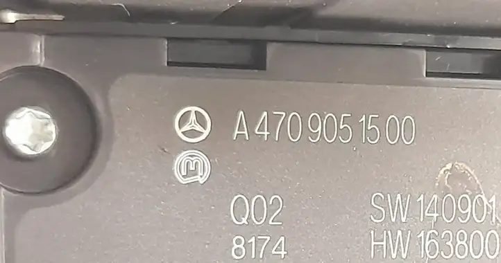 Mercedes-Benz W470 (2017 - 2020) Контроллер мультимедийной системы — фото 9