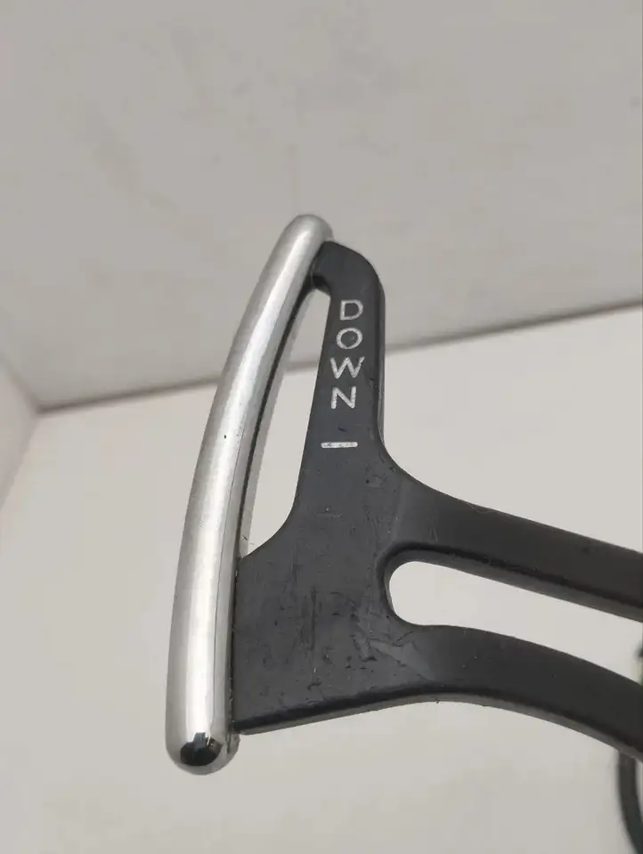 Maserati GranTurismo (2007 - 2019)  5070204 Рычаг переключения передач