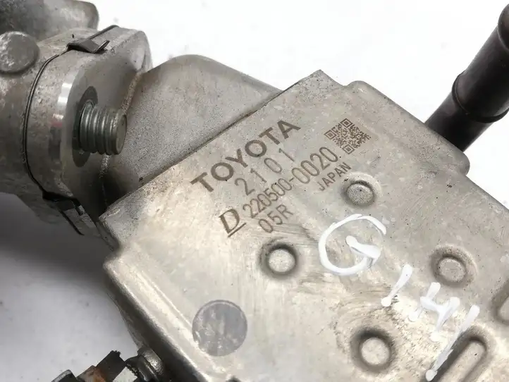 Toyota Yaris (2014 - 2019) 2205000020 Охладитель клапана EGR — фото 5