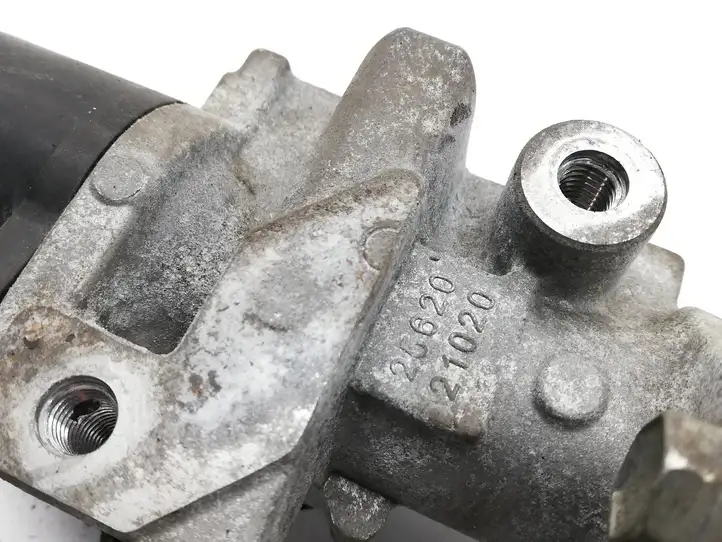 Toyota Yaris (2014 - 2019) 2205000020 Охладитель клапана EGR — фото 6
